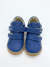 Load image into Gallery viewer, Primigi Baby Soft Barefoot Royal Blue