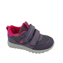 Load image into Gallery viewer, A pair of girls' sneakers with pink and lilac colors, featuring a breathable fabric and double velcro straps.