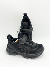 Load image into Gallery viewer, Bull Boys Dinosaur Lights Trainer Black DNAL2132-NE01-B00