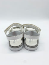 Load image into Gallery viewer, Primigi Axel Sandal Blanco White/Silver Argento 1388922