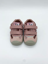 Load image into Gallery viewer, Biomecanics Velvet Star Shoe Kiss Pink