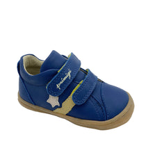 Load image into Gallery viewer, A royal blue Primigi baby shoe with double velcro straps and a non-slip rubber sole, featuring a gold star decoration.