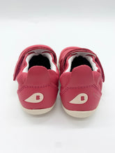 Load image into Gallery viewer, Bobux Go Cruiser Radiant Raspberry