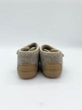 Load image into Gallery viewer, Bopy Amour Beige Slipper