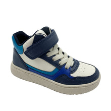 Load image into Gallery viewer, Navy and white sneaker with a blue accent on a white background