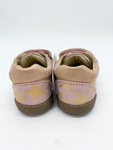Load image into Gallery viewer, Primigi Baby Barefoot Gold Star/Stelle Rosa 8900044