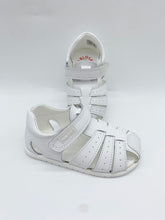 Load image into Gallery viewer, Pablosky Closed Toe Sandal Plus Blanco 041300