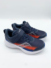 Load image into Gallery viewer, Saucony Kinvara Trainer Navy/Red 14/A/C Velcro