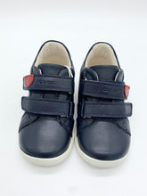 Load image into Gallery viewer, Geox Macchia Shoe Navy