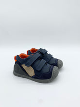 Load image into Gallery viewer, Biomecanics Ocean/Tan Shoe