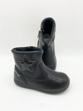 Load image into Gallery viewer, Primigi Snorky Star Nero Black Boot 2350400