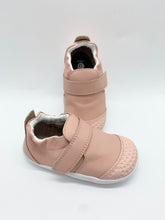 Load image into Gallery viewer, Bobux Go Cruiser Seashell