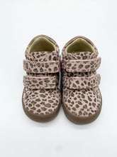 Load image into Gallery viewer, Primigi Baby Snail Shoe Cipria/Animal 2400044