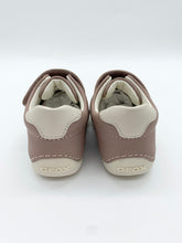 Load image into Gallery viewer, Geox Tutim Rose Doggy B3540B00085C8011