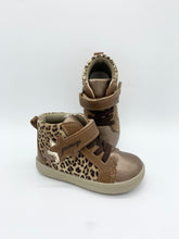 Load image into Gallery viewer, Primigi Snorky Ankle Boot Animal Print