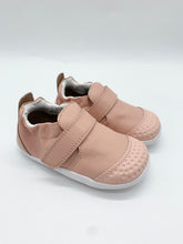 Load image into Gallery viewer, Bobux Go Cruiser Seashell