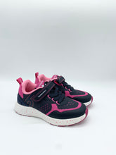 Load image into Gallery viewer, Biomecanics Trainer Navy/Fucsia