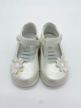 Load image into Gallery viewer, Primigi Baby Mary Jane Daisy Bianco