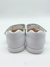 Load image into Gallery viewer, Pablosky Ziggy Sandal Olimpio Blanco 054900