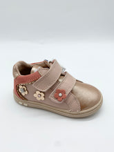 Load image into Gallery viewer, Primigi Like Baby Ankle Boot with Flowers 8904111/8904122