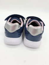 Load image into Gallery viewer, Geox Sprintye Trainer Avio/Silver