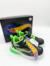 Load image into Gallery viewer, Primigi Hot Wheels Lights Trainer Black/Neon Green 8991000