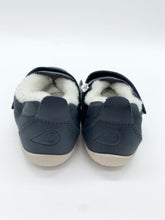 Load image into Gallery viewer, Bobux Cruiser Marvel Arctic Navy