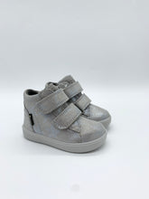 Load image into Gallery viewer, Superfit Supies Silver Sparkle Effect Gore-Tex