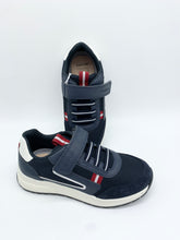 Load image into Gallery viewer, Geox Briezee Trainer Navy/Dk Red