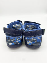 Load image into Gallery viewer, Pablosky Treck Sandal Navy Blue Neon Yellow 982025