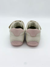 Load image into Gallery viewer, Geox Tutim Lt Ivory/Lt Rose