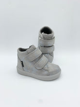 Load image into Gallery viewer, Superfit Supies Silver Sparkle Effect Gore-Tex