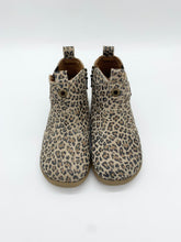 Load image into Gallery viewer, Bobux Iwalk Jodhpur Ankle Boot Leopard Shimmer 630931