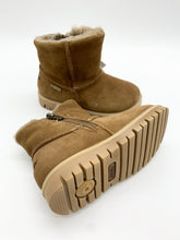 Load image into Gallery viewer, Primigi Baby Roxy Tex Waterproof Suede Boot 8850500