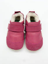 Load image into Gallery viewer, Bobux Cruiser Marvel Arctic Cerise