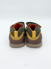 Load image into Gallery viewer, Biomecanics Green/Tan Militare Shoe