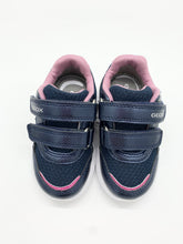 Load image into Gallery viewer, Geox Sprintye Trainer Navy/pink B564TA0GNAJC4002