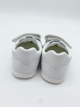 Load image into Gallery viewer, Pablosky Leader-Tech First Walker Blanco White 049305