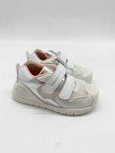 Load image into Gallery viewer, Biomecanics Trainer Blanco White/Plata Silver 252120-C313