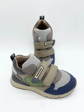 Load image into Gallery viewer, Biomecanics Hi Trainer Oyster