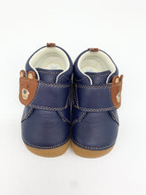 Load image into Gallery viewer, Startrite Bear Hug French Navy Leather Pre-Walker/Cruiser Shoe