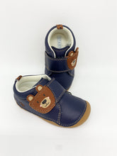 Load image into Gallery viewer, Startrite Bear Hug French Navy Leather Pre-Walker/Cruiser Shoe