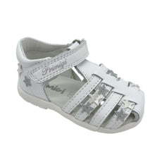 Load image into Gallery viewer, Primigi Closed Toe Star Sandal Bianco White 7909400