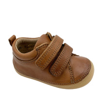 Load image into Gallery viewer, A brown Petasil Savana Cruiser/First Walker shoe for kids with double velcro fastenings and a non-slip flexible rubber sole.