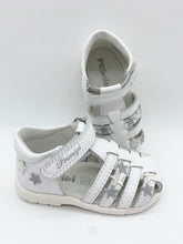 Load image into Gallery viewer, Primigi Closed Toe Star Sandal Bianco White 7909400