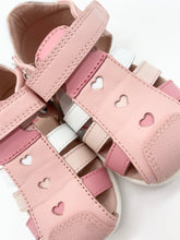 Load image into Gallery viewer, Garvalin Heart Sandal Rosa 252303-A032