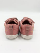 Load image into Gallery viewer, Garvalin Barefoot Jungle Shoe Rosa 252345-B032