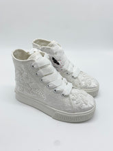 Load image into Gallery viewer, Lelli Kelly Sharon Hi-Top Bianco White LKED4920B00