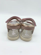 Load image into Gallery viewer, Garvalin Rose Gold Sandal Tuscany