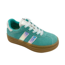 Load image into Gallery viewer, A green Primigi Volee Trainer sneaker with iridescent lace details and a side zip, on a white background.